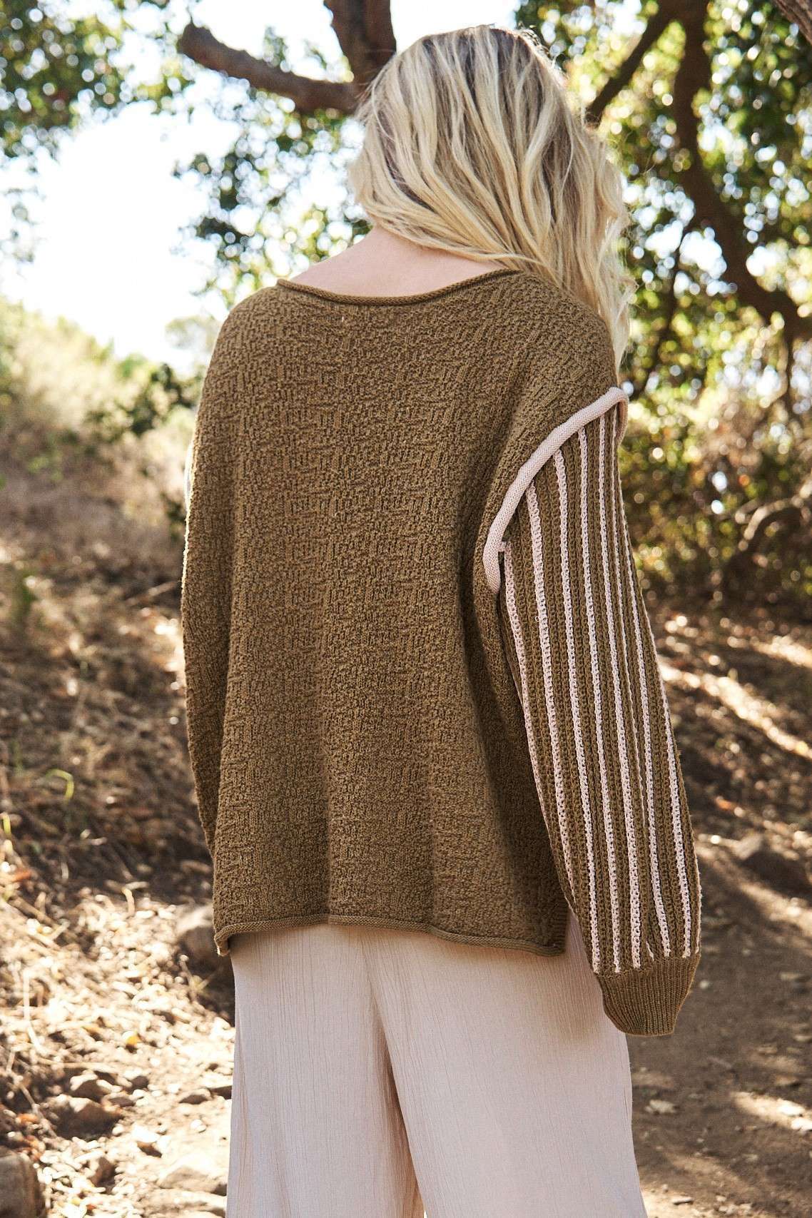 MEL0305 Oversize Sweater