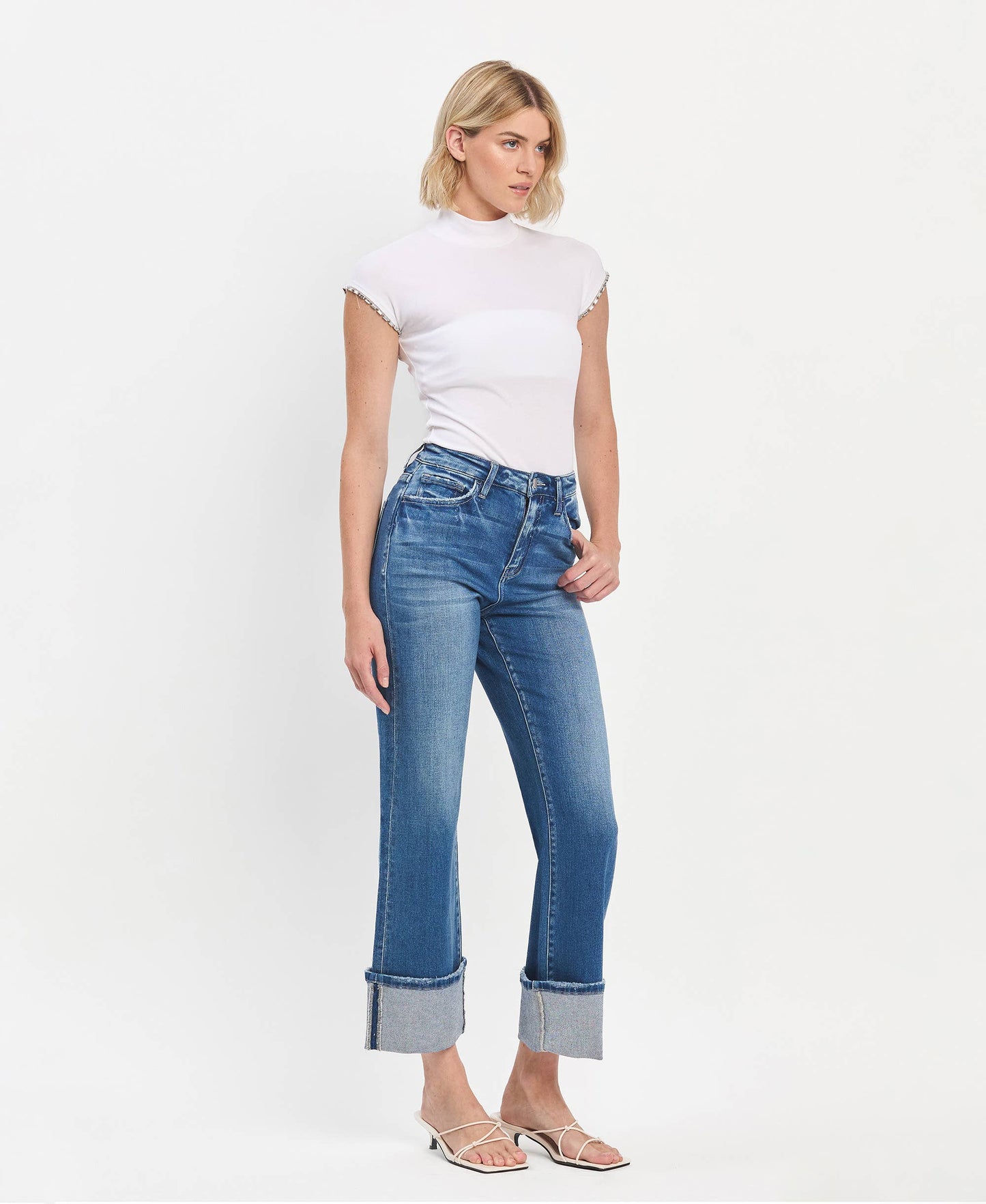 FM123 90'S VINTAGE SUPER HIGH RISE CUFFED FLARE JEANS F5827