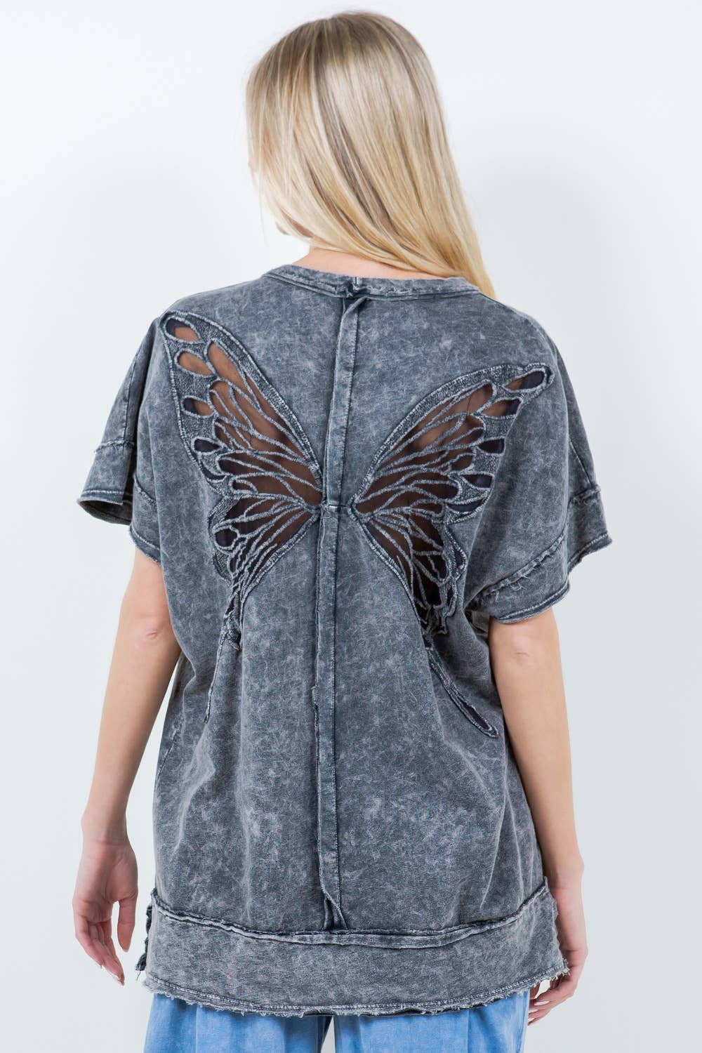 OHSOCUTE Mineral Wash Butterfly appliques top  HT5521