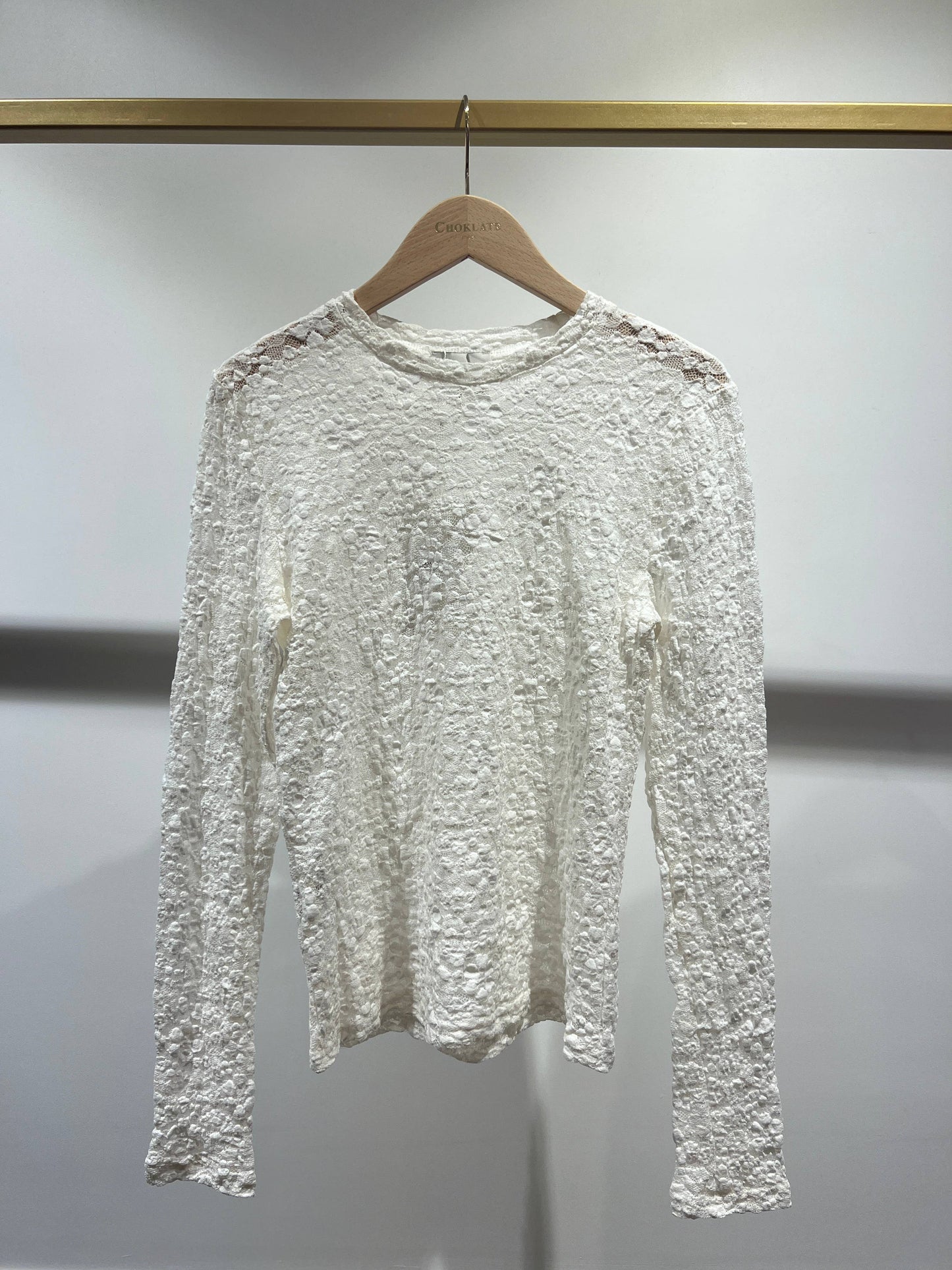 Semi-transparent lace t-shirt