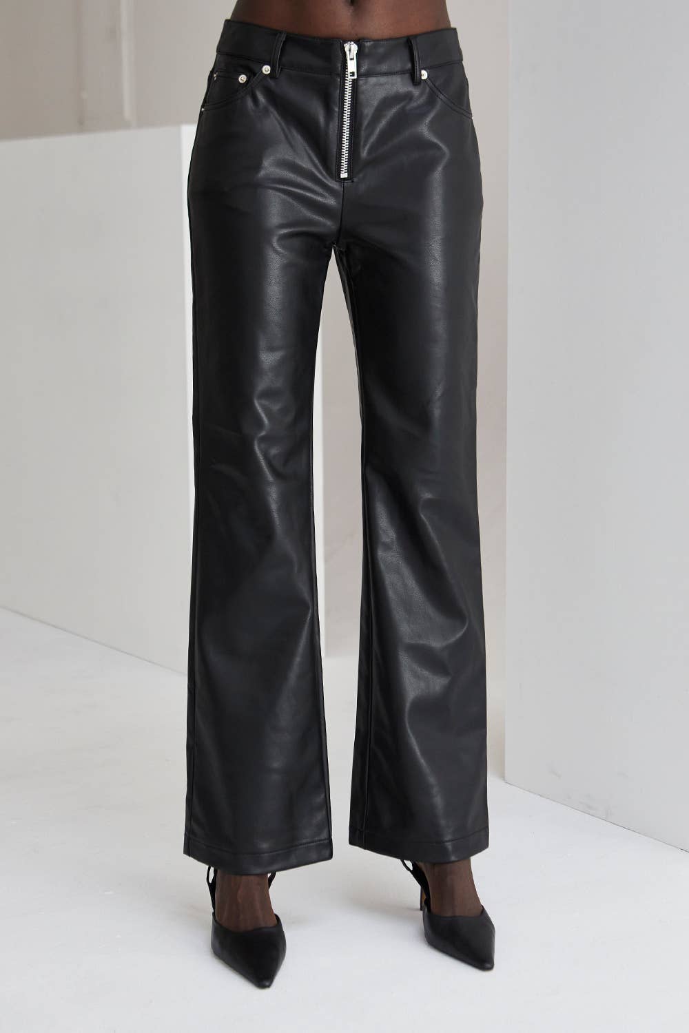 CP8832 - Tory Straight Leg Vegan Leather Pants