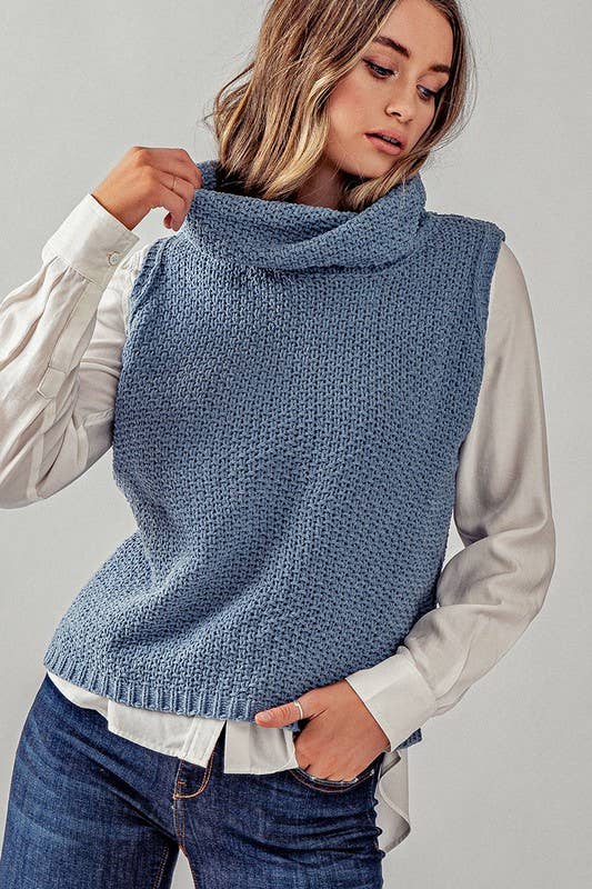 SLEEVELESS COWL NECKLINE CROCHET TOP