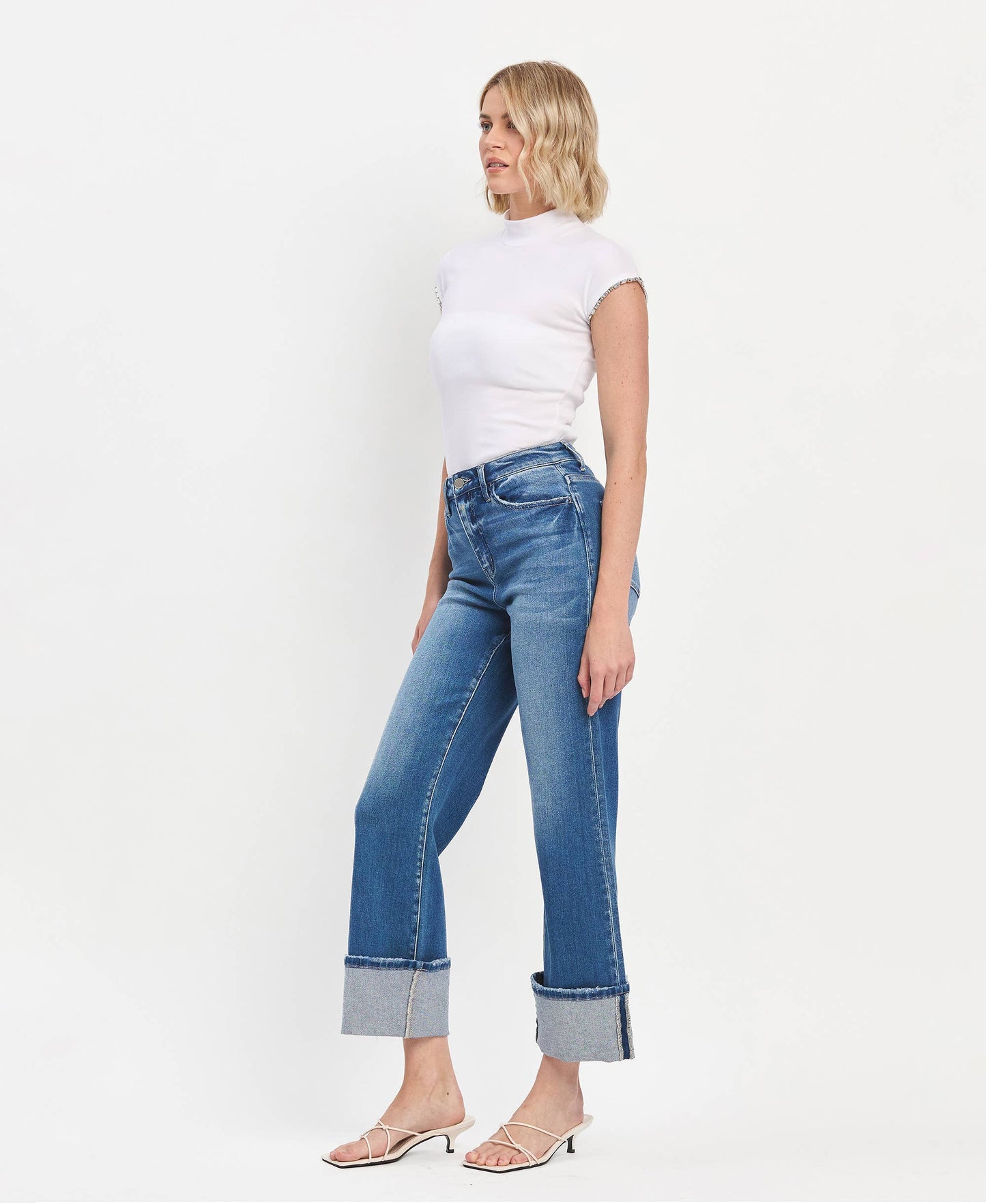 FM123 90'S VINTAGE SUPER HIGH RISE CUFFED FLARE JEANS F5827